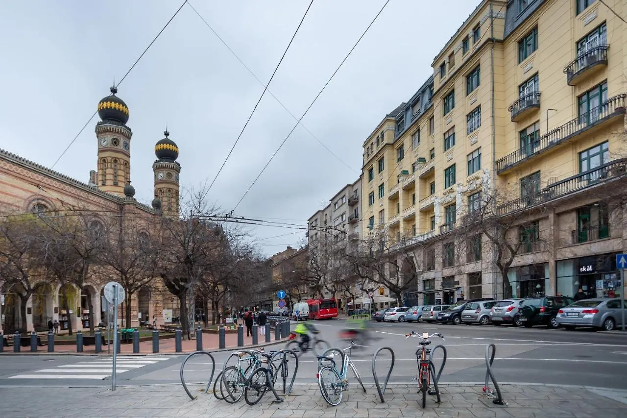 Extra Central New & Stylish Studio Budapest